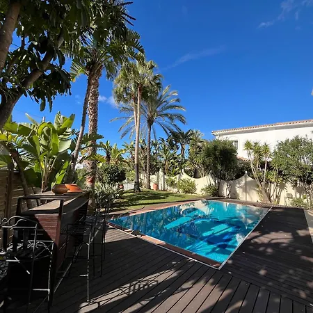 6 Bedroom Near Calahonda Villa Sitio de Calahonda
